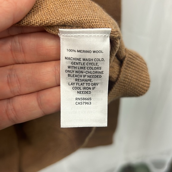 GOING FAST🎉🆕Nordstrom Men’s Washable 100% Merino Wool Quarter Zip Sweater - Picture 10 of 14